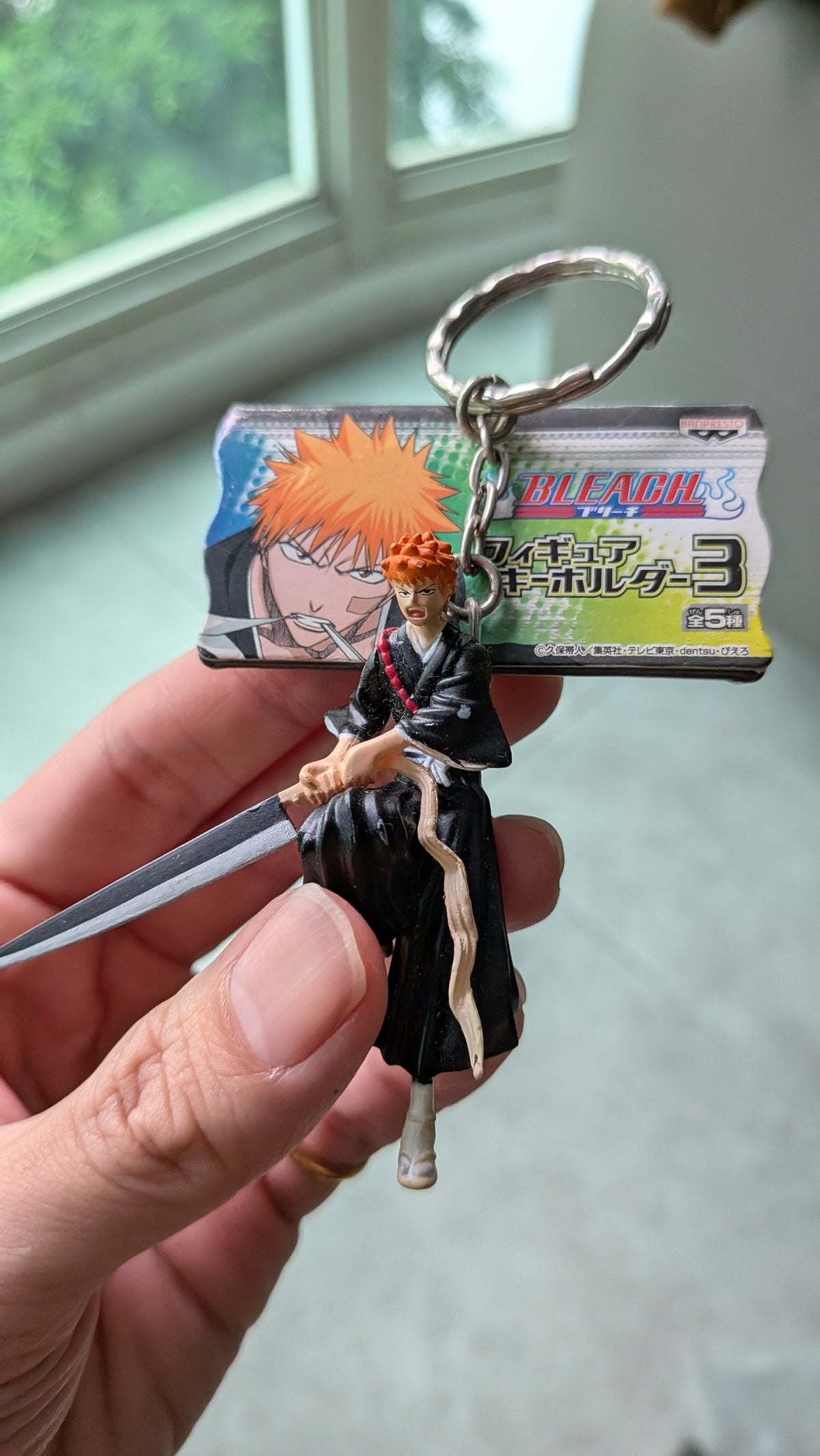 Bleach Ichigo Kurosaki Mini Figurine Keychain